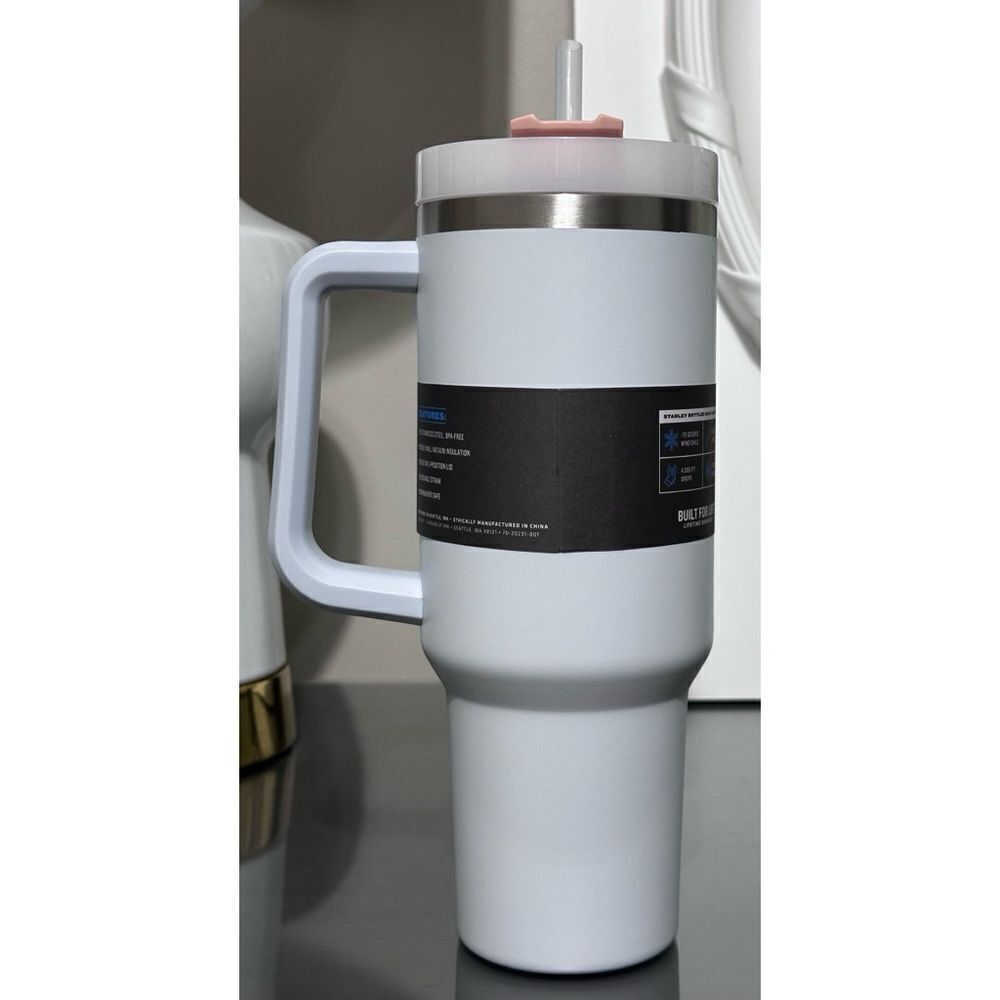 Stanley Adventure Quencher 40oz Tumbler- CLOUD - Picture 2 of 4